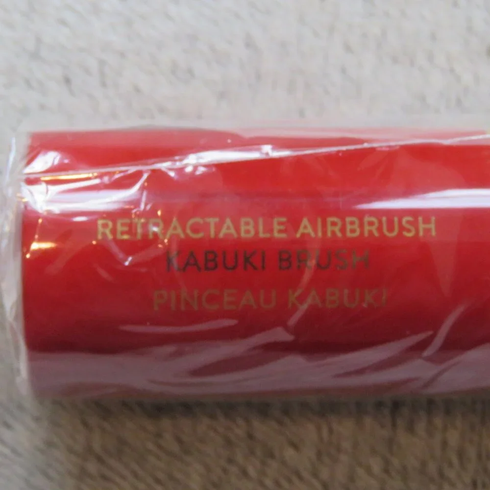 NEW Laura Geller Holiday Red Retractable Airbrush Kabuki Brush Plastic Seal NWOB